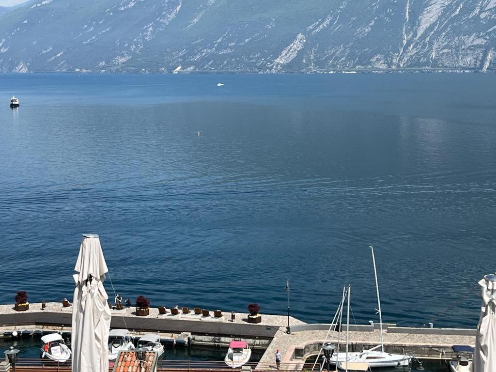 Hotel Alla Noce 利莫内-苏尔加达 外观 照片